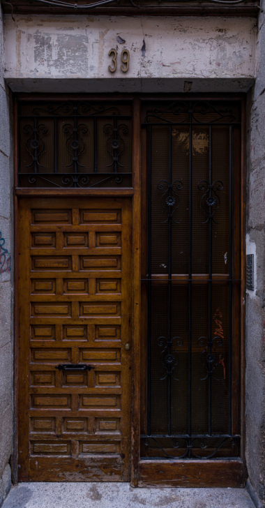 FE-16-35mm-F2.8-GM-7R302240